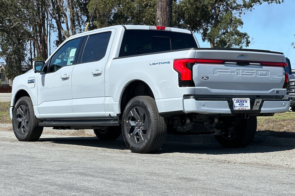 New 2025 Ford F-150 Lightning Lariat Truck SuperCrew Cab