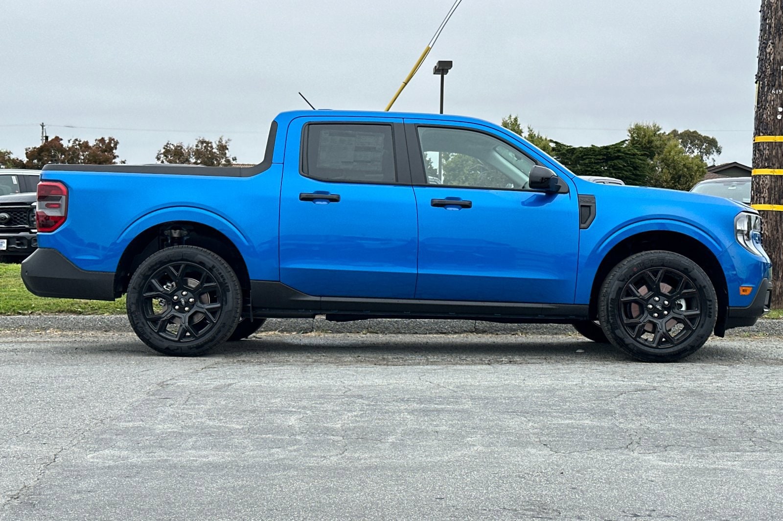 2025 Ford Maverick XLT - Photo 6