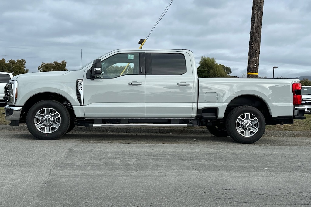 New 2026 Ford F-250SD F-250 Lariat Truck Crew Cab