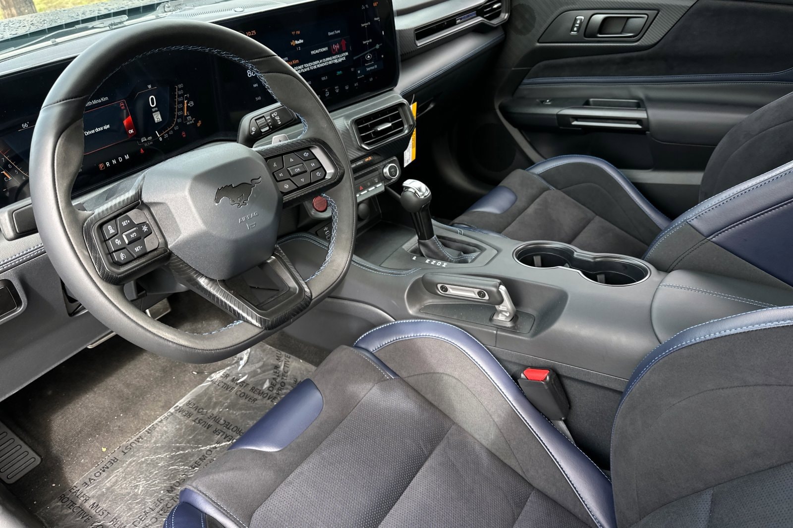 2025 Ford Mustang Dark Horse - Photo 9