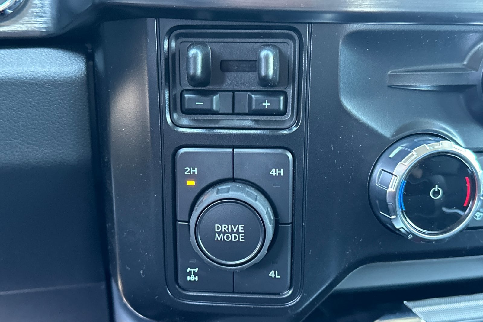 2025 Ford F-250 Super Duty Lariat - Photo 26