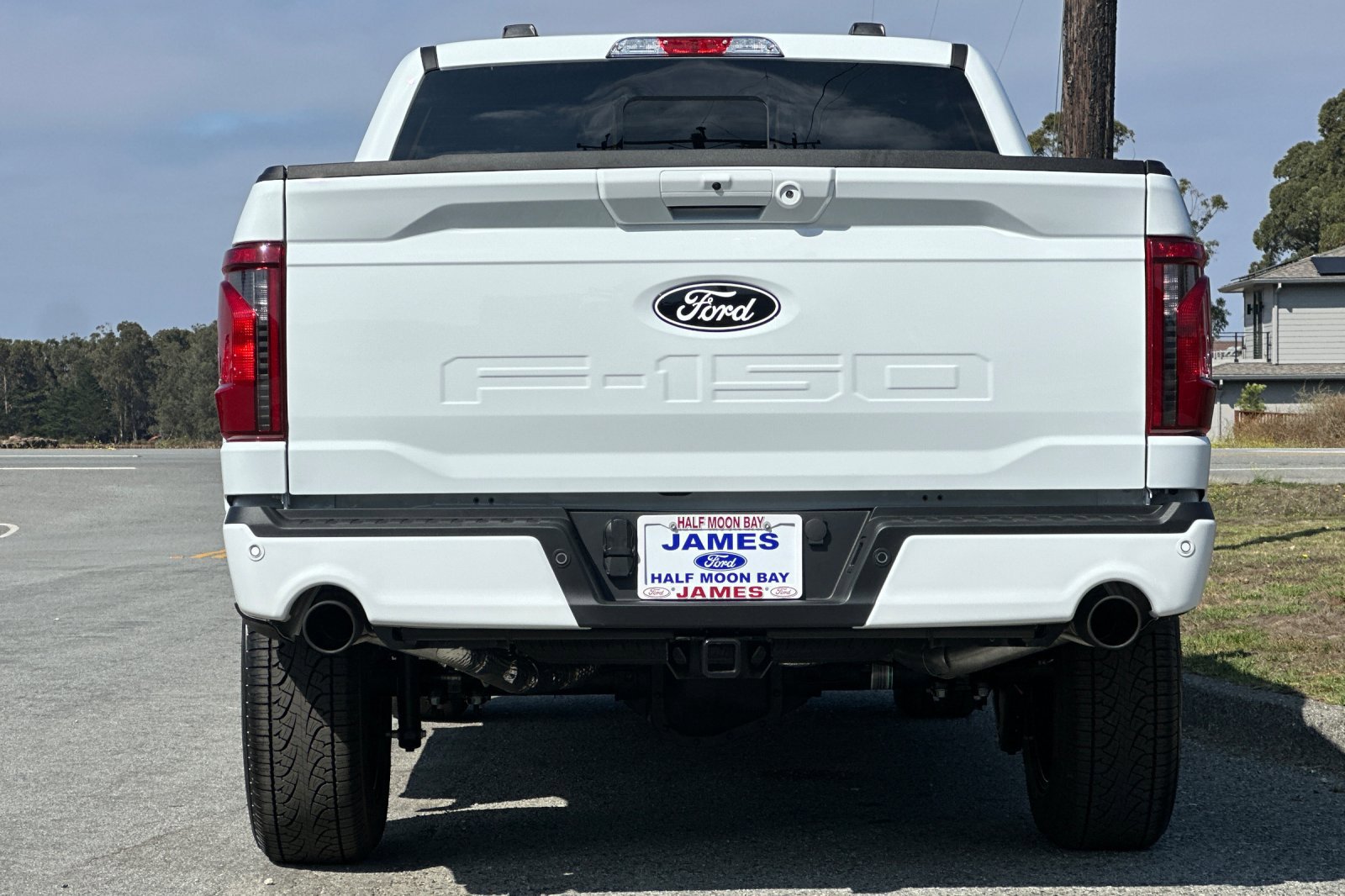 2025 Ford F-150 XLT photo 4