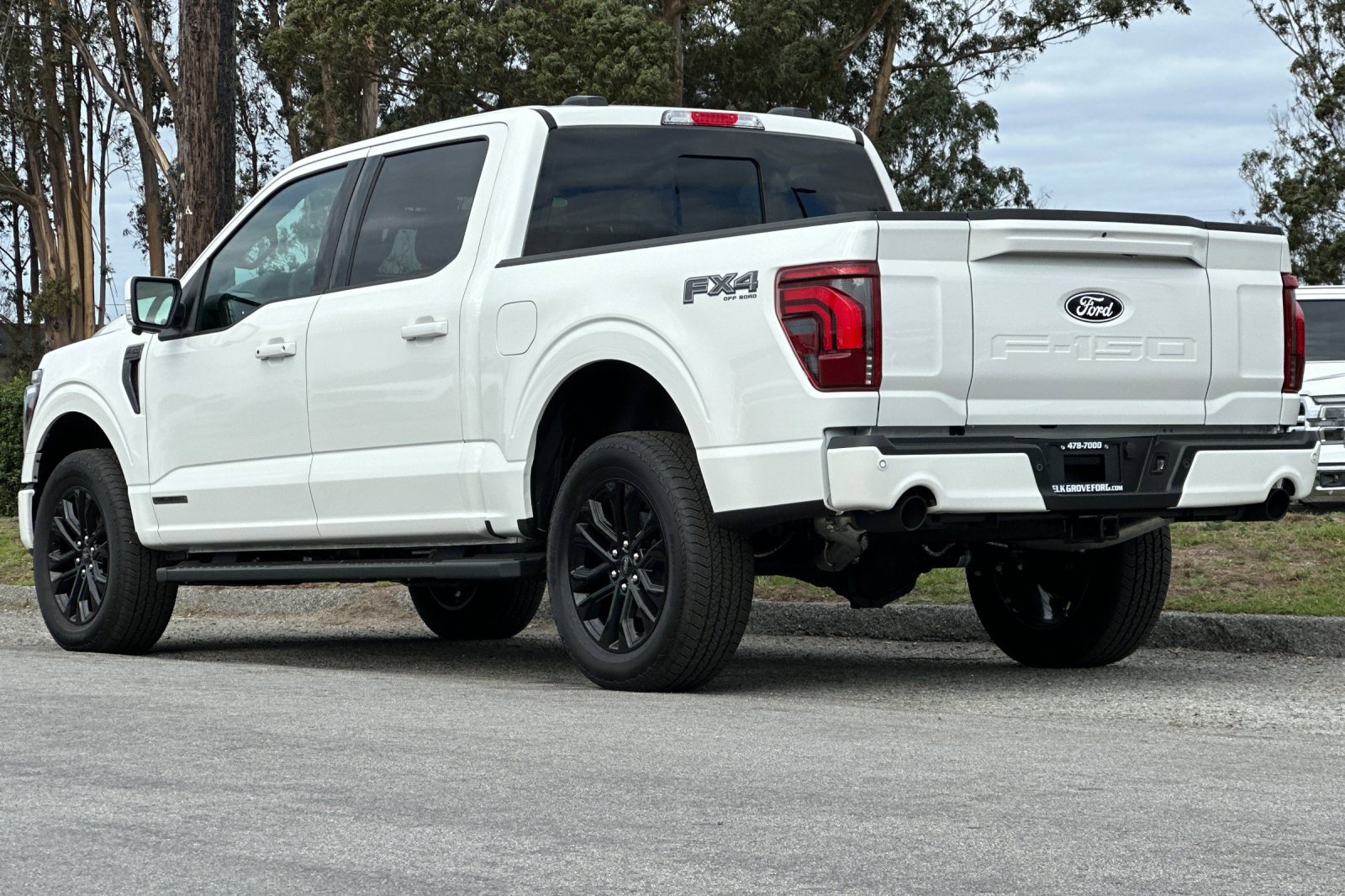 2025 Ford F-150 Lariat photo 3