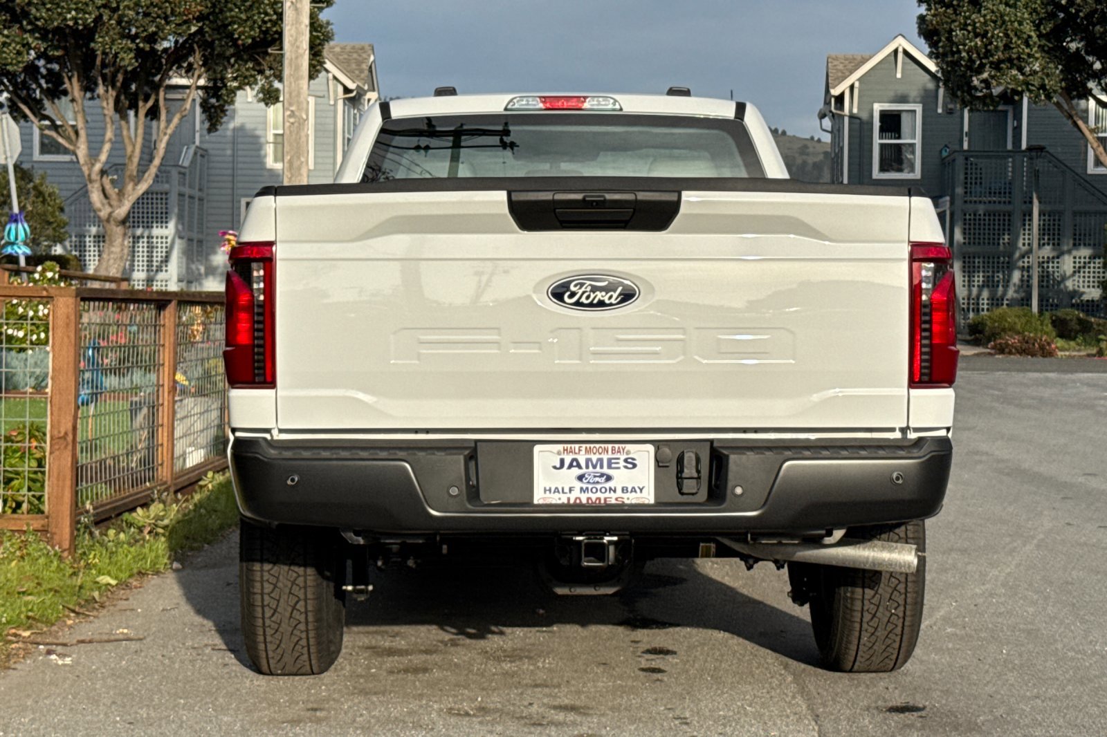 2025 Ford F-150 XL photo 4