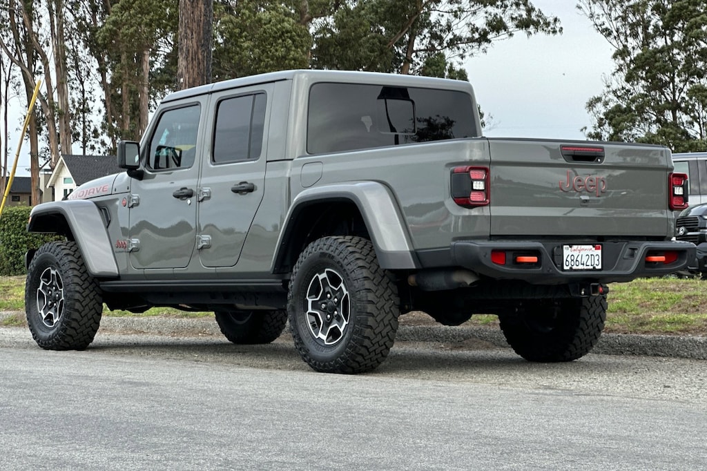 Used 2021 Jeep Gladiator Mojave Truck