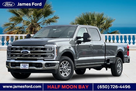 2026 Ford F-350SD Lariat Truck Crew Cab