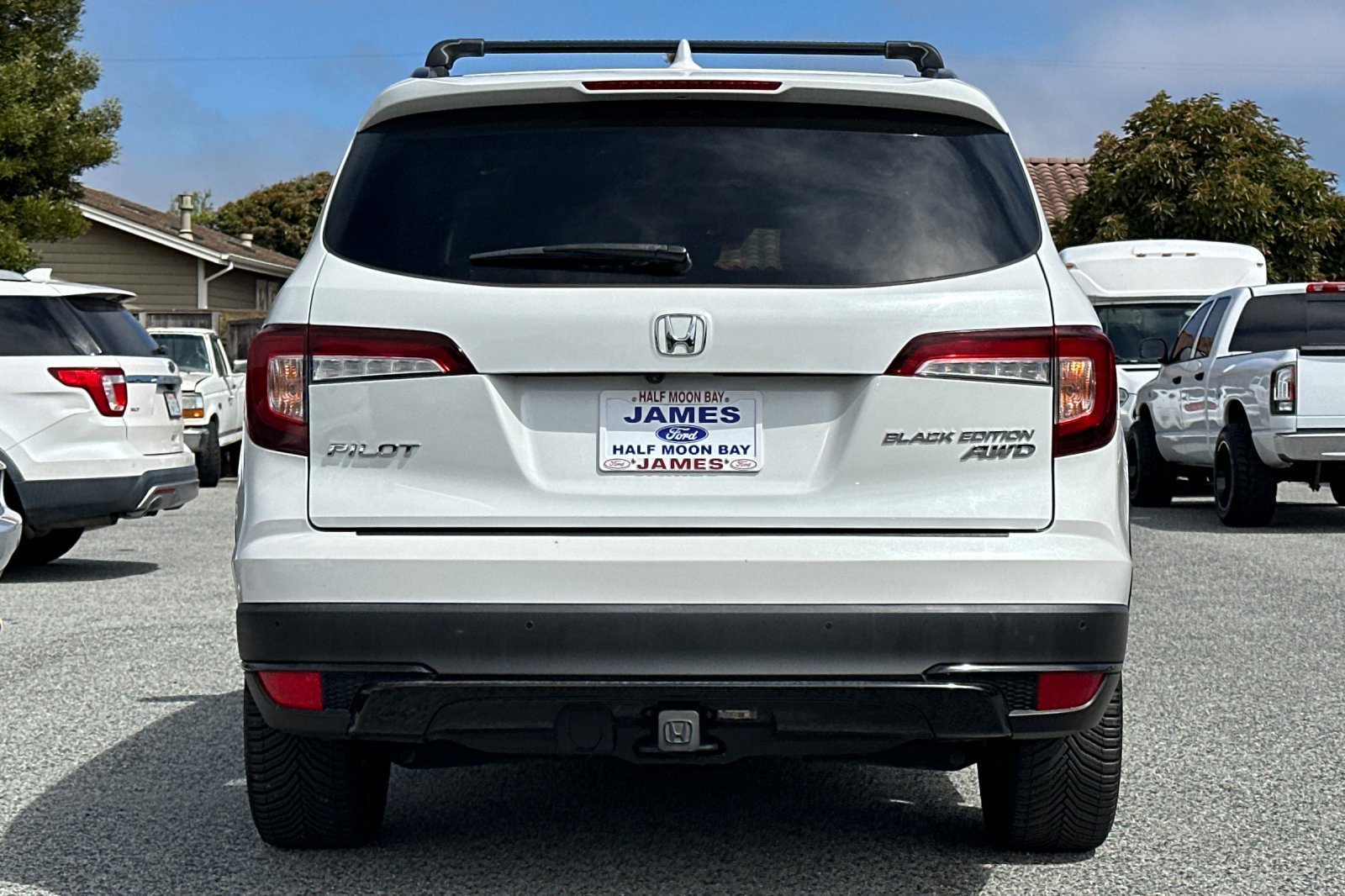 2021 Honda Pilot Black Edition photo 4