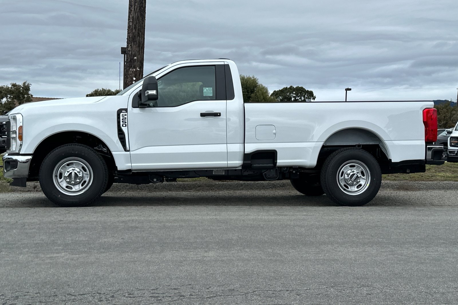 2026 Ford F-250 XL photo 2