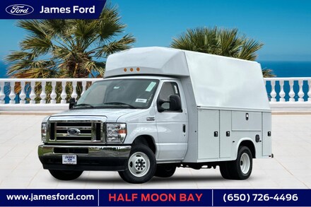 2025 Ford E-350SD Base Truck