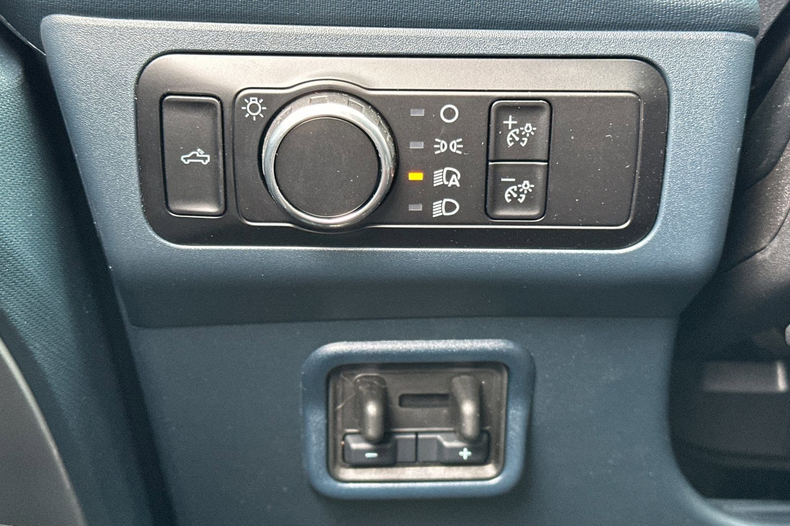 2025 Ford Maverick XLT - Photo 24