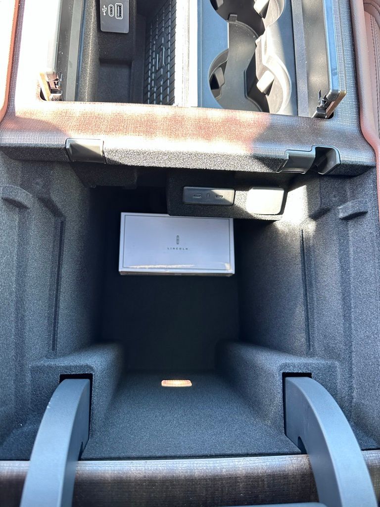 2026 Lincoln Navigator Reserve - Photo 16