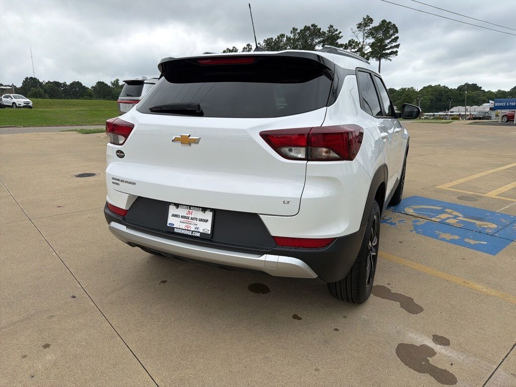 Used 2025 Chevrolet Trailblazer LT SUV