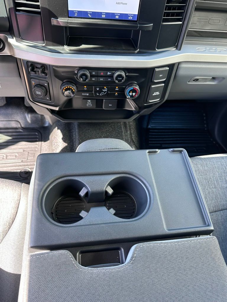 2026 Ford F-450 Super Duty XL - Photo 18