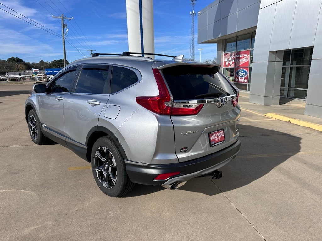 2019 Honda CR-V Touring's photo