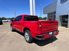 2020 Chevrolet Silverado 1500 Custom Crew Cab Short Bed Truck