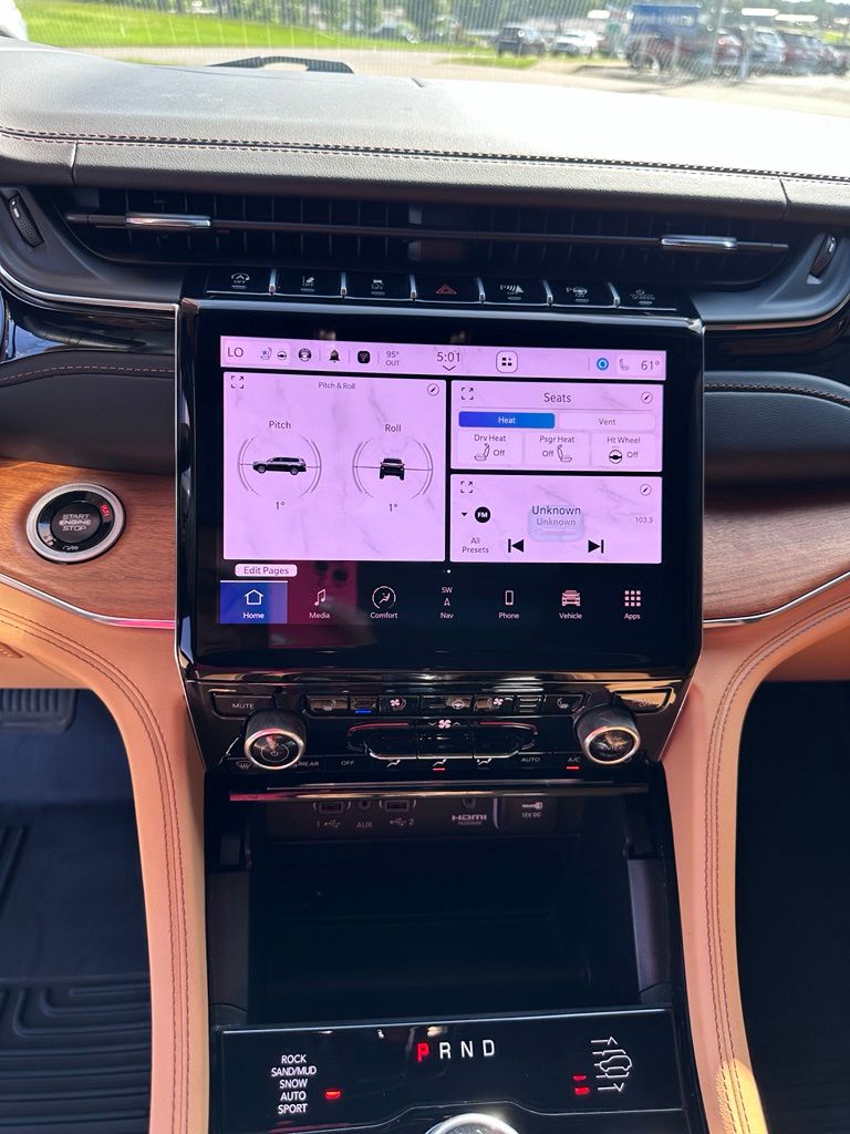 2025 Jeep Grand Cherokee L Summit Reserve - Photo 17