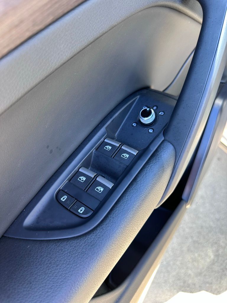 2022 Audi Q5 Premium - Photo 10