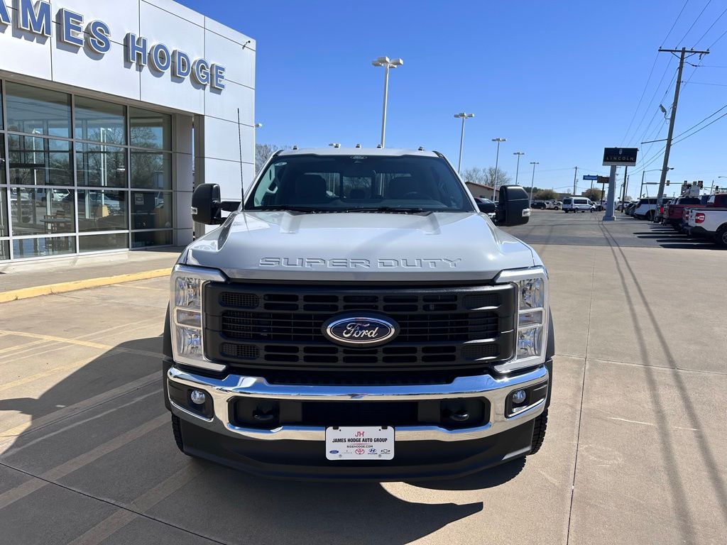 2026 Ford F-450 Super Duty XL - Photo 6