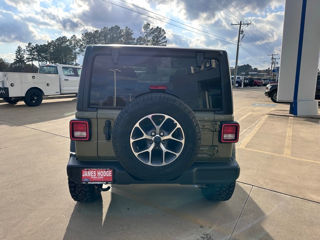 Used 2025 Jeep Wrangler Sport SUV