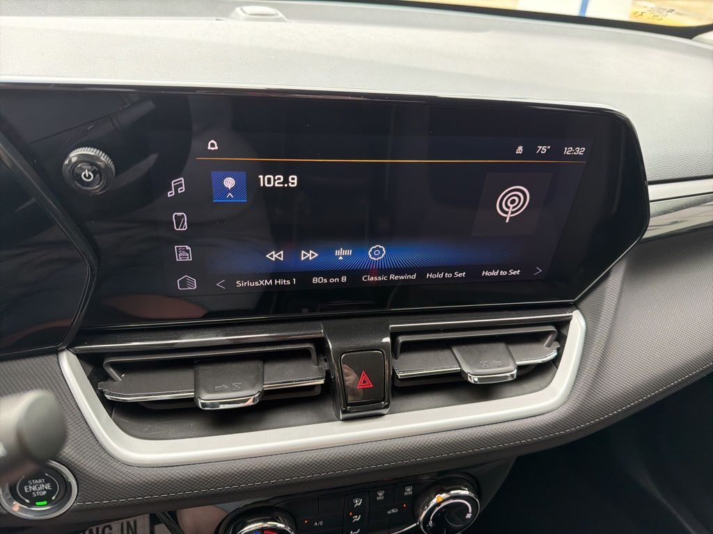 2025 Chevrolet Trailblazer LT - Photo 8
