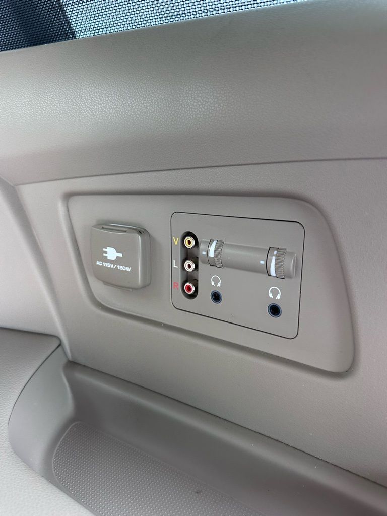 2014 Honda Odyssey Touring - Photo 29