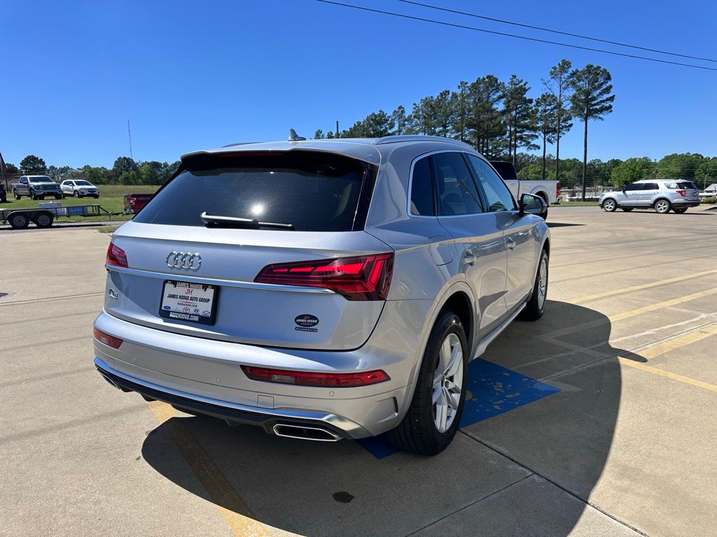 2022 Audi Q5 Premium - Photo 3