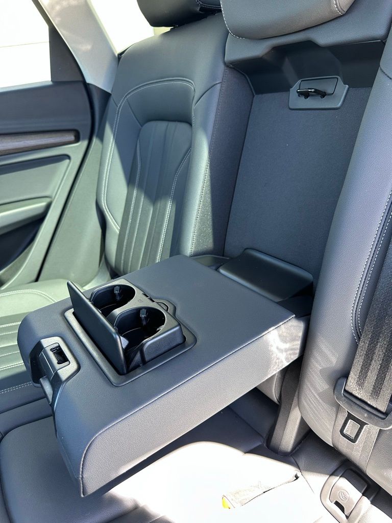 2022 Audi Q5 Premium - Photo 24
