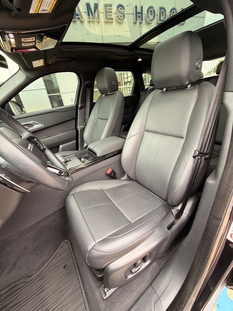 2024 Land Rover Range Rover Velar Dynamic SE - Photo 8