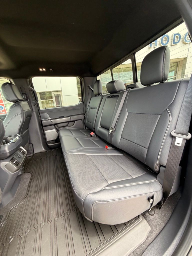 2025 Ford F-150 Lariat - Photo 25