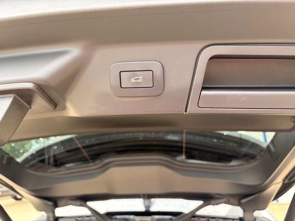 2024 Land Rover Range Rover Velar Dynamic SE - Photo 28