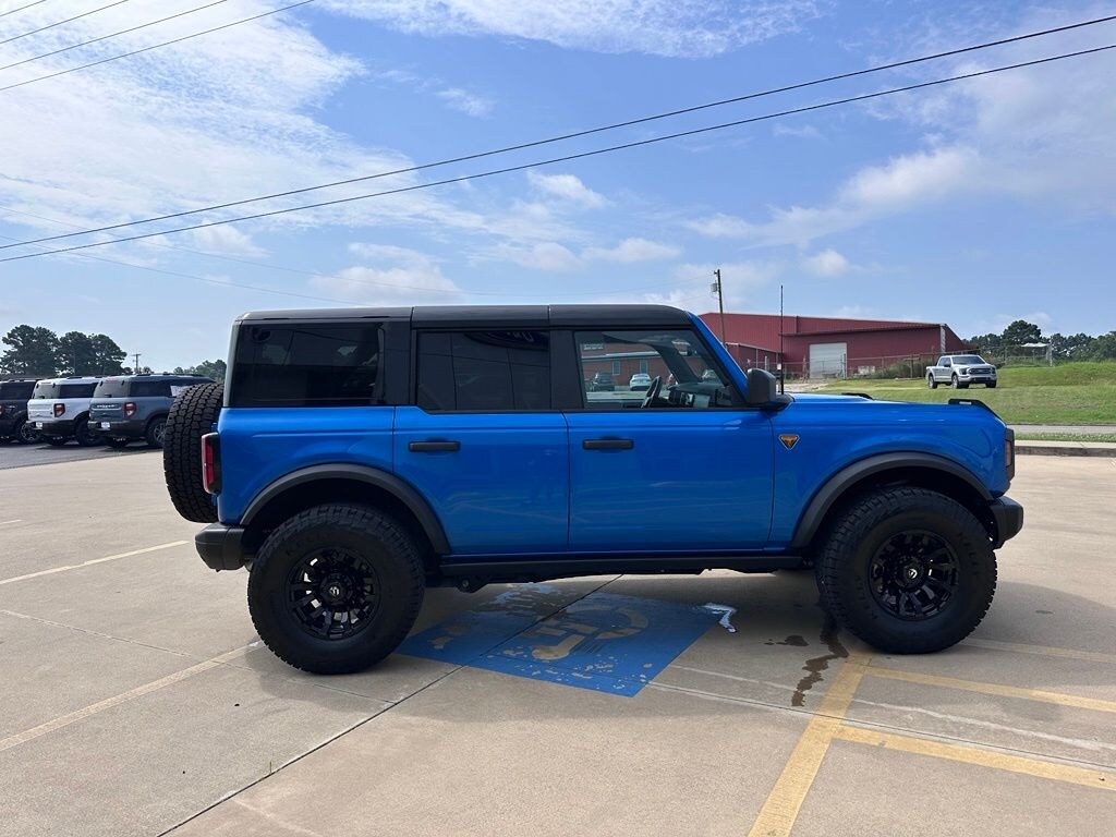 Used 2025 Ford Bronco Badlands SUV