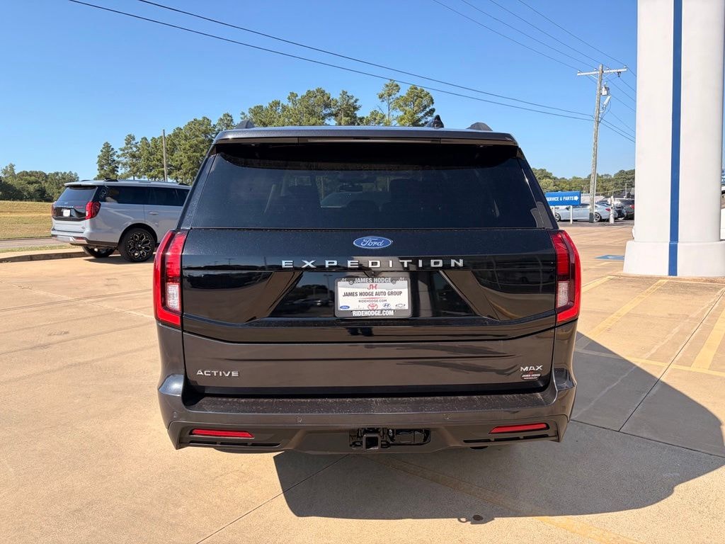 Used 2025 Ford Expedition MAX Active SUV