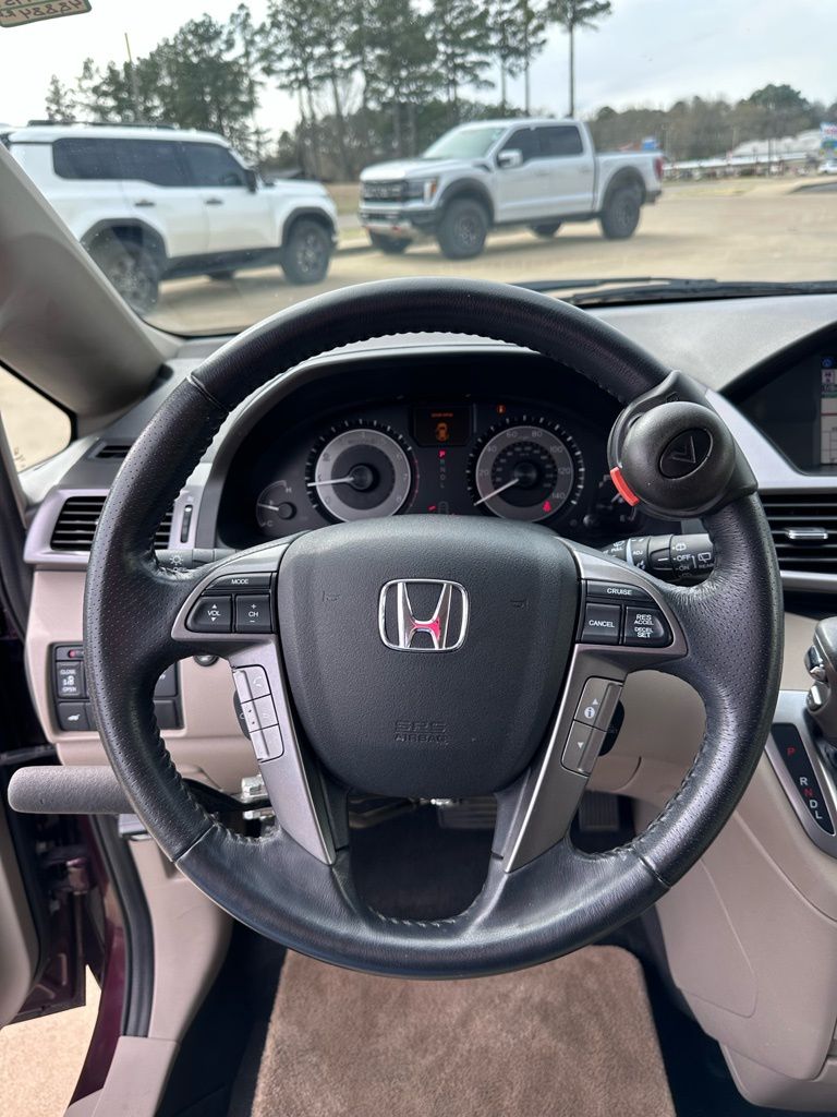 2014 Honda Odyssey Touring - Photo 11