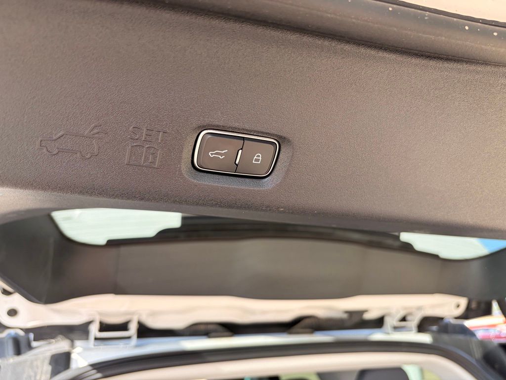 2025 Ford Expedition Active - Photo 27