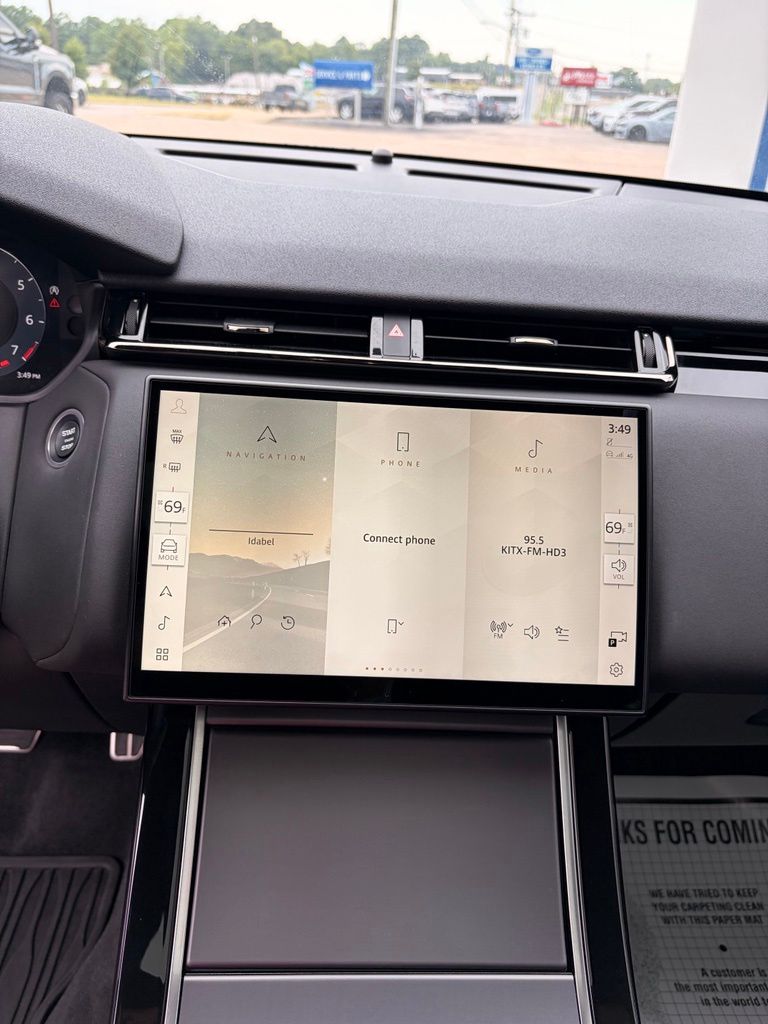 2024 Land Rover Range Rover Velar Dynamic SE - Photo 17