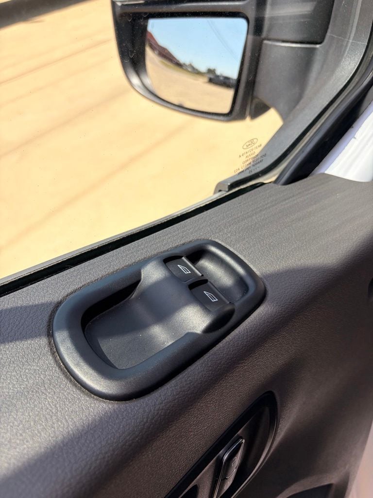 2025 Ford Transit Passenger Van XLT - Photo 11