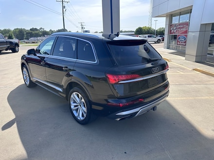 2025 Audi Q7 55 Quattro Premium SUV