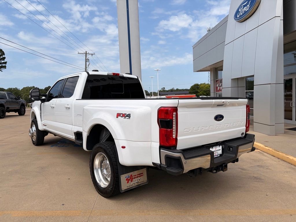 Used 2023 Ford F-450 Lariat DRW Crew Cab Long Bed Truck