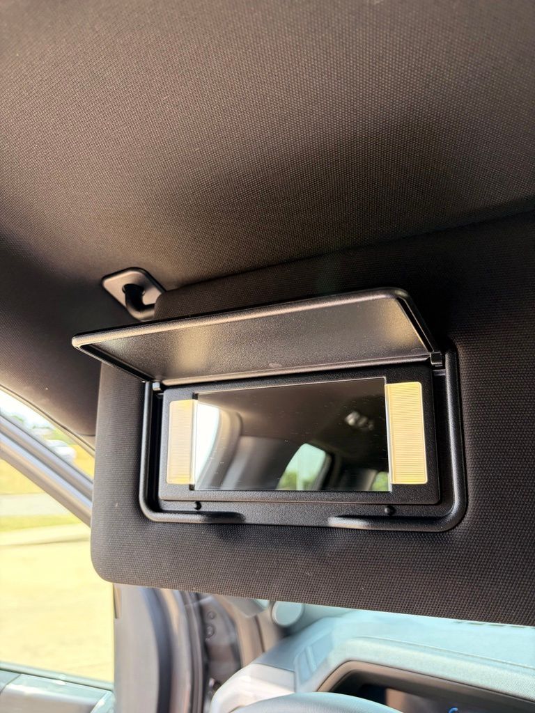 2025 Ford F-150 Lariat - Photo 24