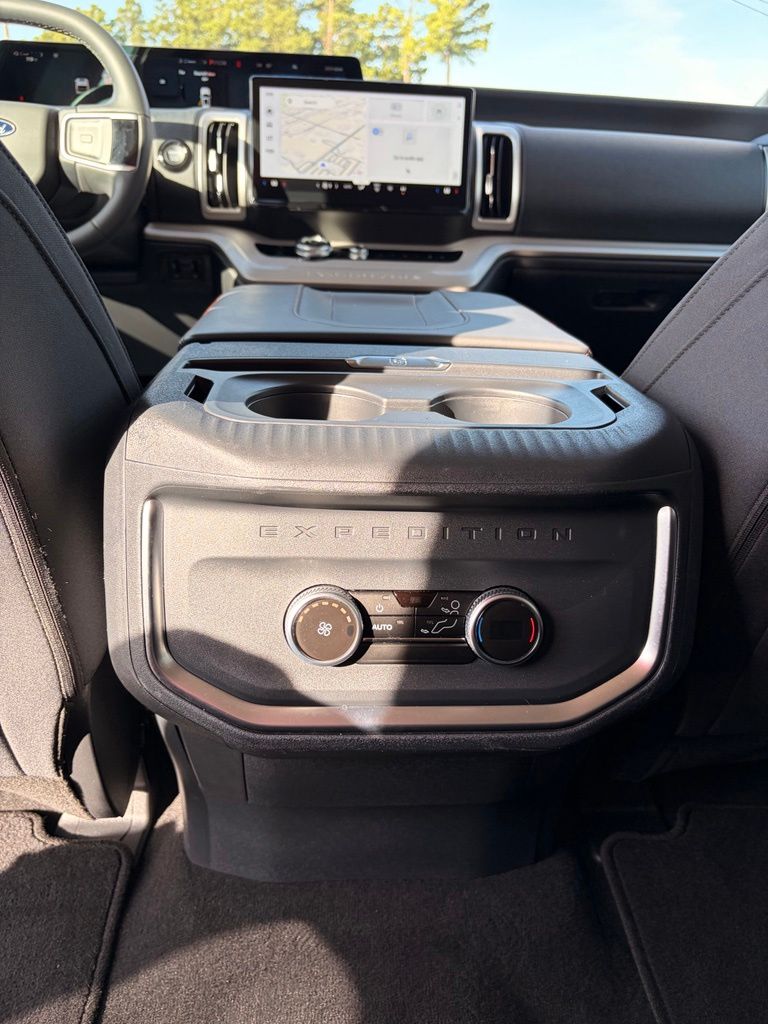 2025 Ford Expedition Active - Photo 23