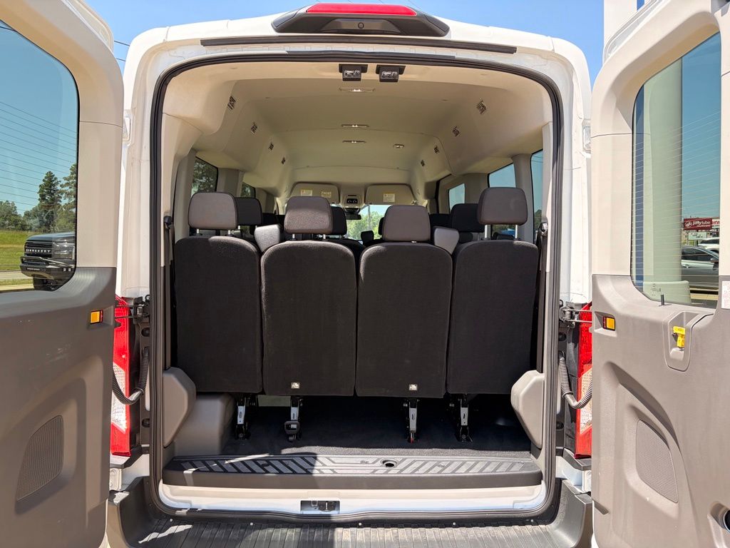 2025 Ford Transit Passenger Van XLT - Photo 26