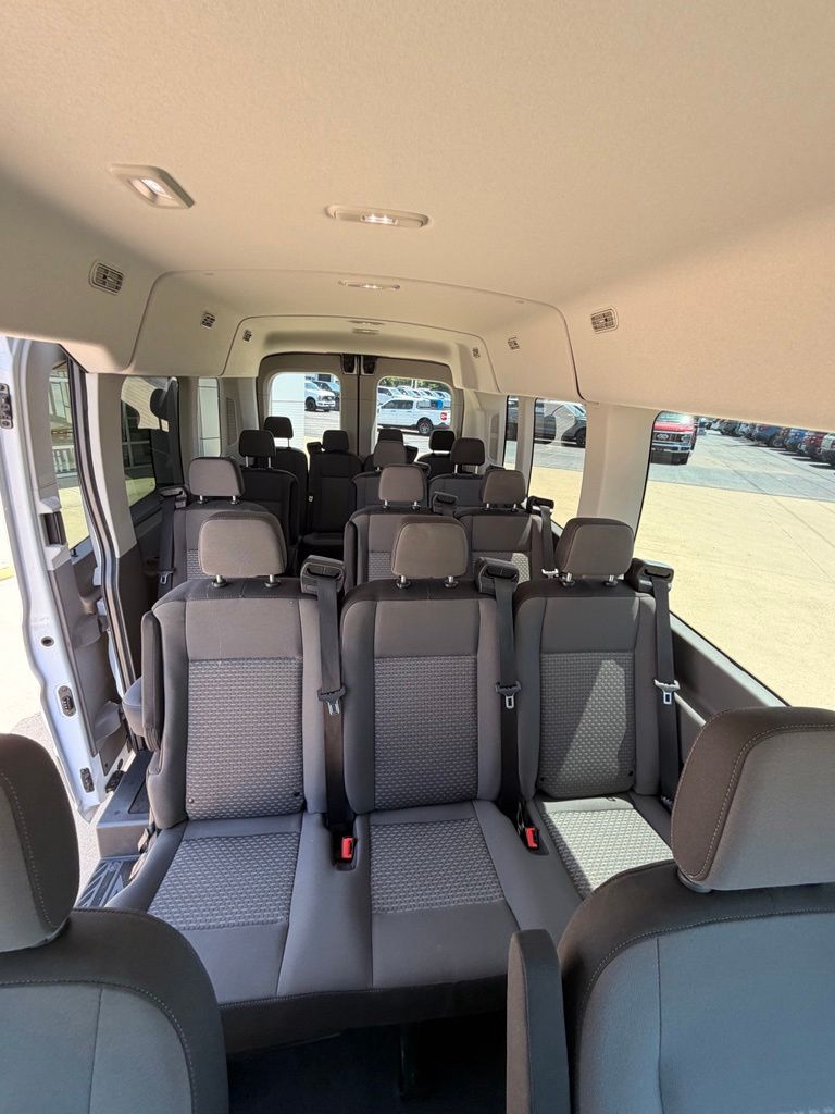 2025 Ford Transit Passenger Van XLT - Photo 25