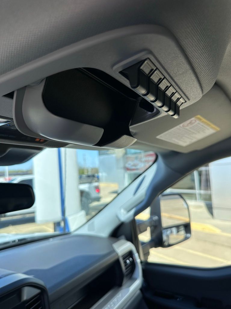 2026 Ford F-450 Super Duty XL - Photo 21