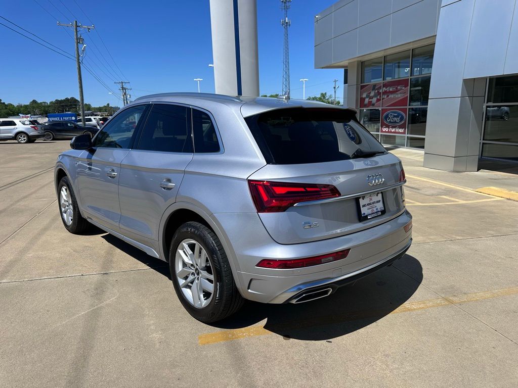 2022 Audi Q5 Premium