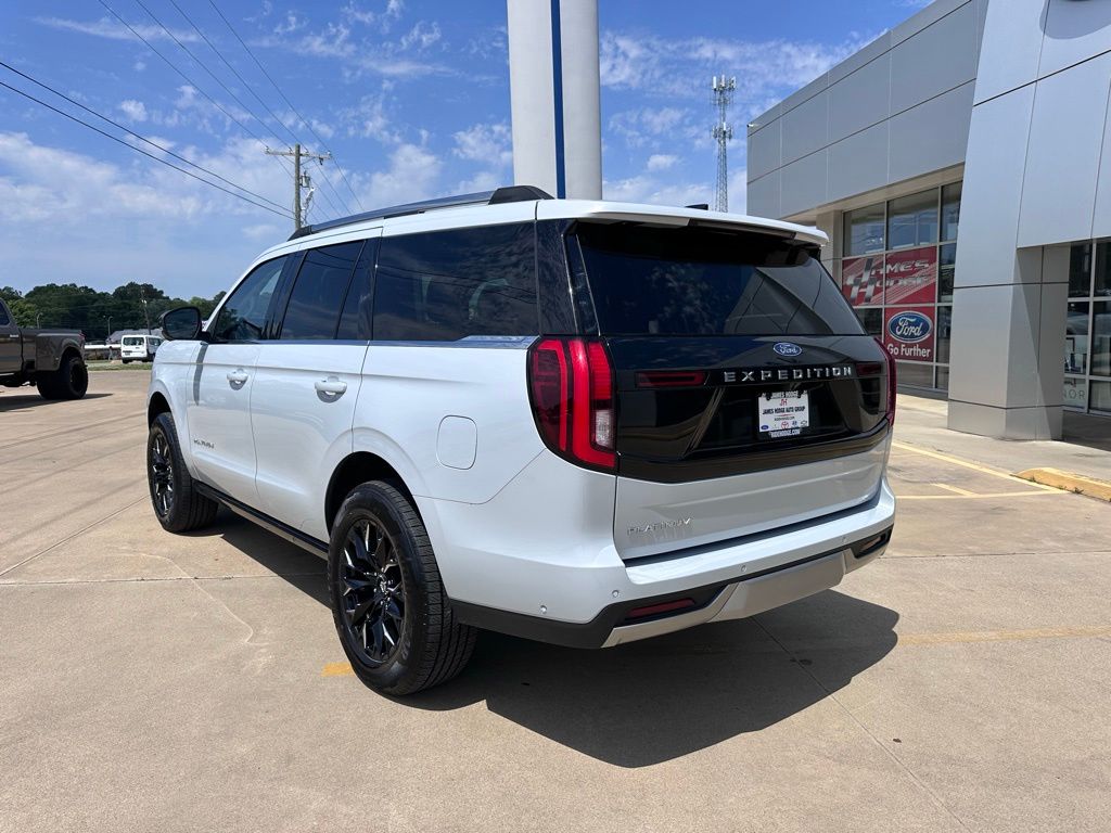 2025 Ford Expedition Platinum 4x4's photo