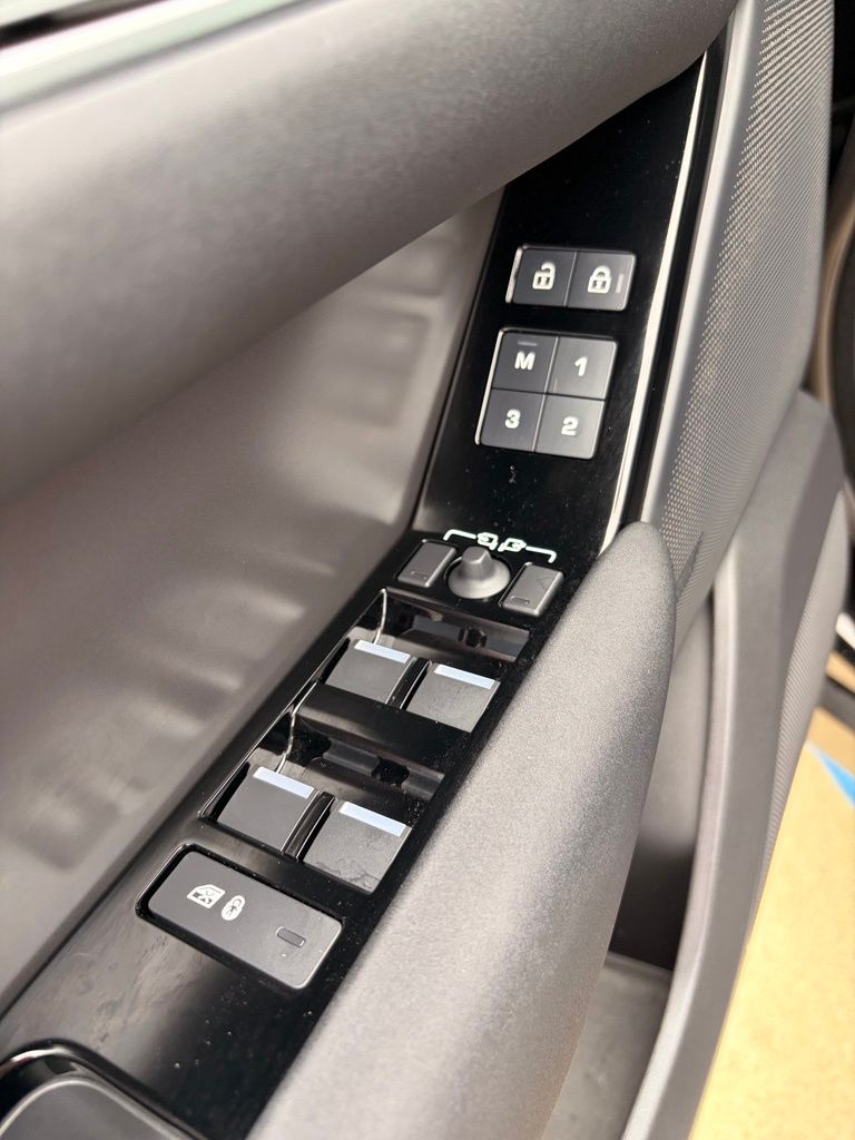 2024 Land Rover Range Rover Velar Dynamic SE - Photo 10