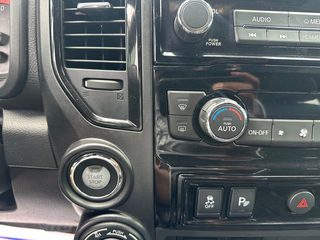 2022 Nissan Titan PRO-4X - Photo 23
