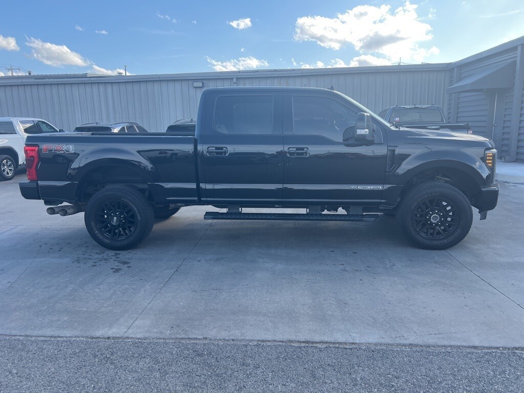 Used 2019 Ford F-250SD Lariat Truck