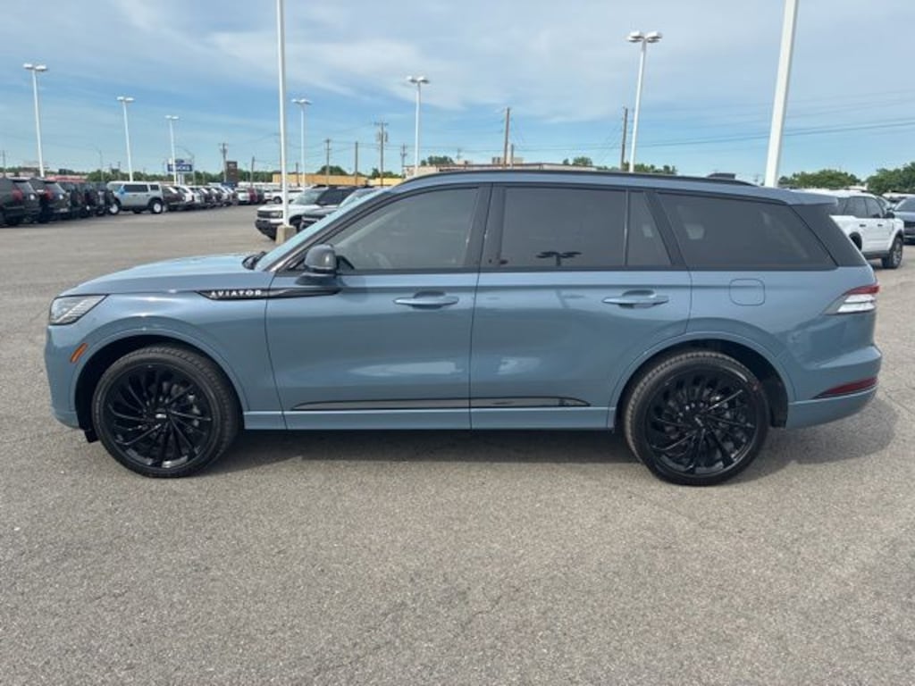 New 2026 Lincoln Aviator Reserve SUV