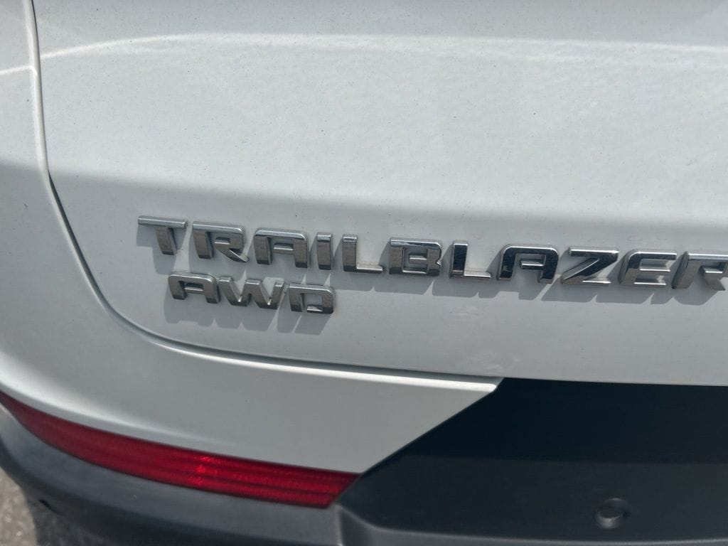 2024 Chevrolet TrailBlazer LT - Photo 12